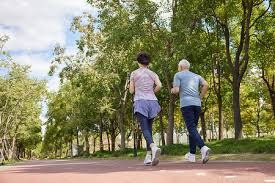 NBA历史对决回顾 经典比赛完整复盘