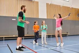 卫报：西汉姆联想要免签乔纳森-戴维，将和国米以及尤文竞争