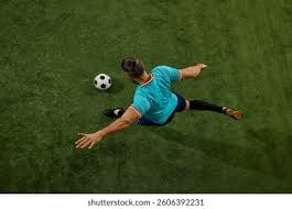 快船121-105篮网 球员评价：4人优秀，3人及格，2人低迷