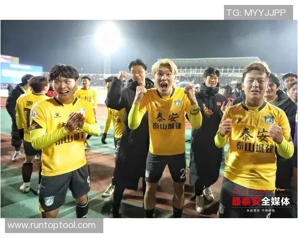 杰伦·布朗独挑大梁！多项数据位列联盟榜首